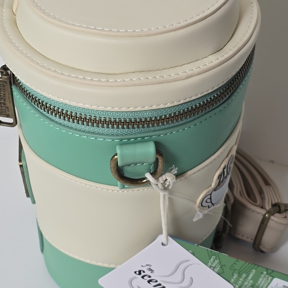 Loungefly Friends Central Perk Scented Figural Crossbody Bag Nwt - Picture 5 of 9